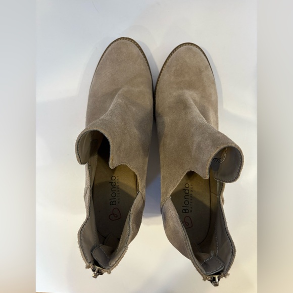 Blondo tan suede waterproof booties ankle boots size 9 M - Picture 9 of 11